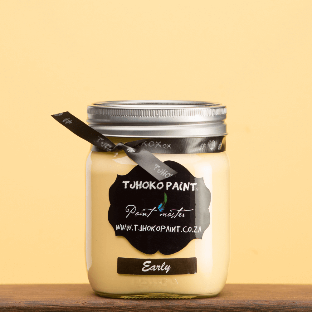 Deckende Möbelfarbe für modernes Upcycling
Kalkfarbe Tjhoko Paint Early