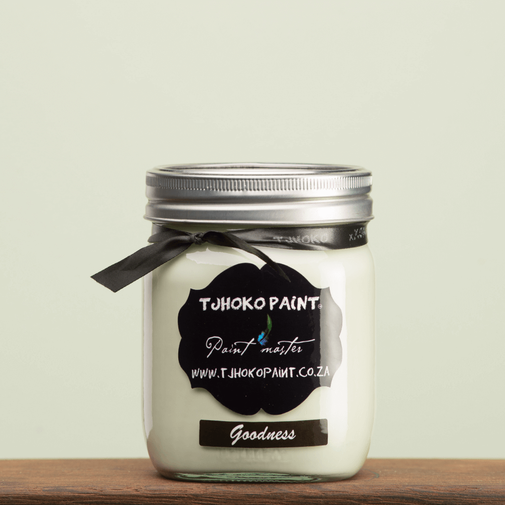 Deckende Möbelfarbe für modernes Upcycling
Kalkfarbe Tjhoko Paint Goodness