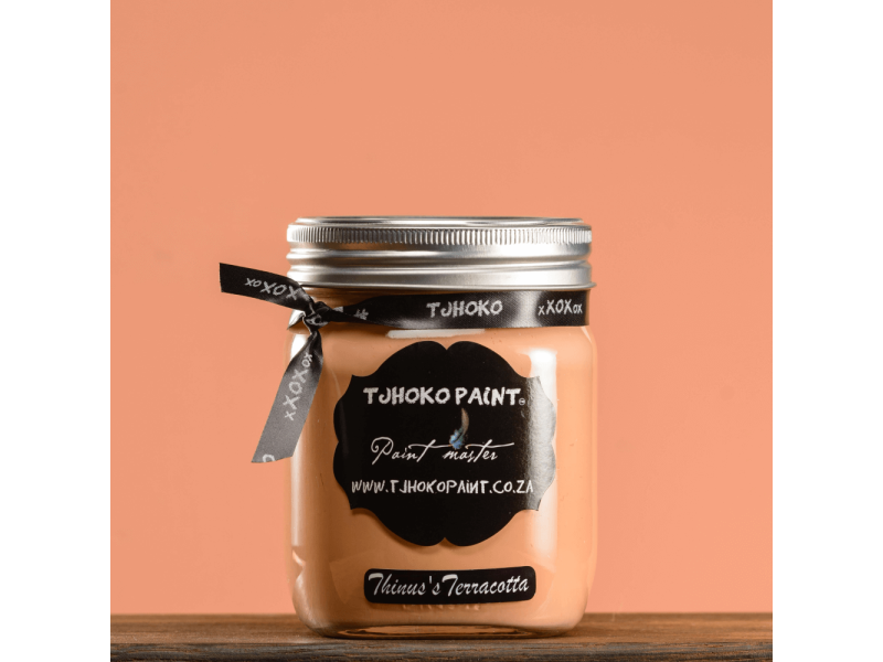 Deckende Möbelfarbe für modernes Upcycling
Kalkfarbe Tjhoko Paint Thinu's Terracotta