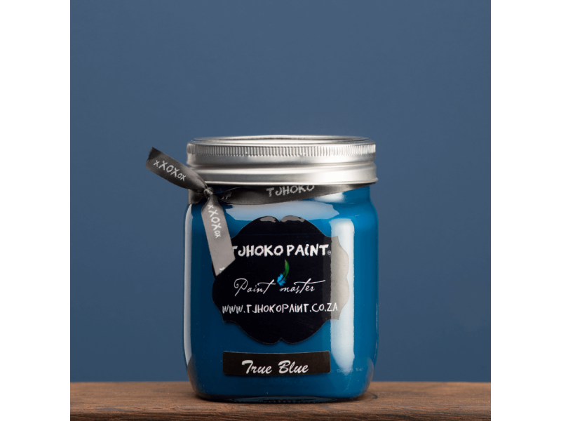 Deckende Möbelfarbe für modernes Upcycling
Kalkfarbe Tjhoko Paint True Blue